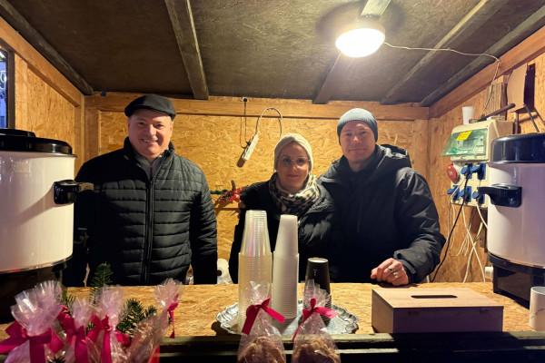 Sikeres Adventi forralt bor kínálás Sátoraljaújhelyen