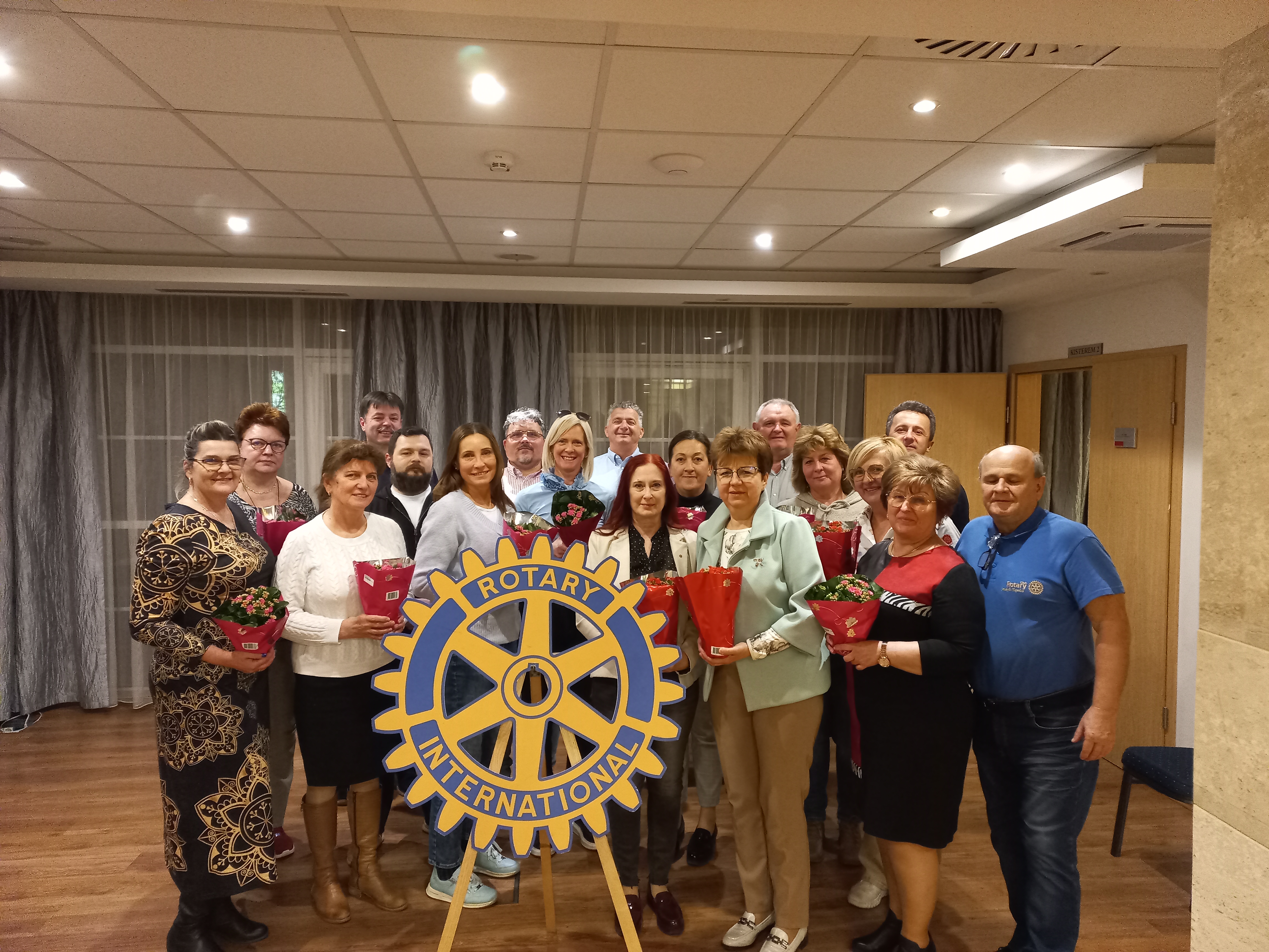 Nőnap a Miskolci Angyaloknál