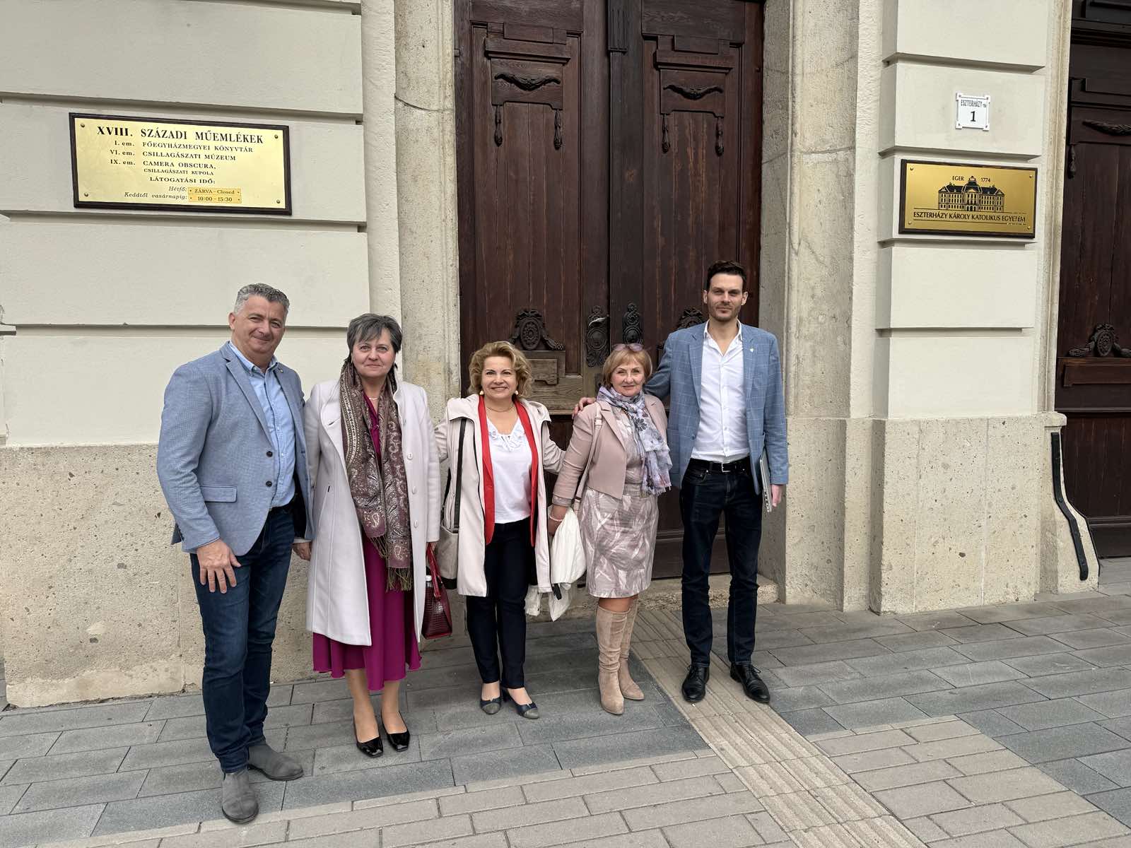 Kormányzó Asszony meglátogatta az RC Eger-t.